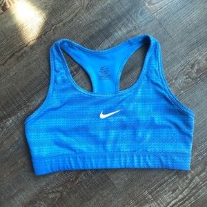 Nike Women’s Sports Bra sz M